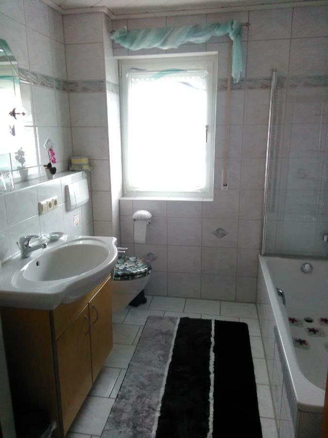 Ferienwohnung Hops Daisendorf ภายนอก รูปภาพ